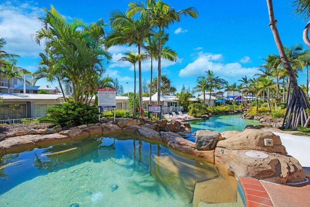 Alex Heads Beachfront Resort King Bed Studio Room Александра-Гедленд Екстер'єр фото