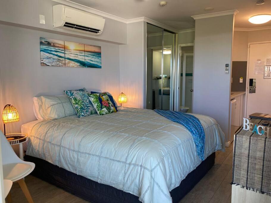 Alex Heads Beachfront Resort King Bed Studio Room Александра-Гедленд Екстер'єр фото